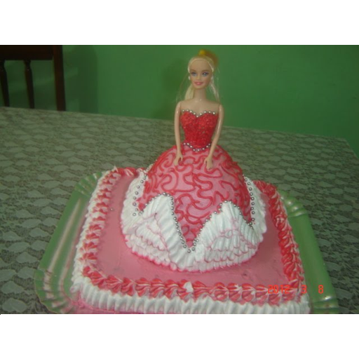 bolo boneca barbie 3 kg